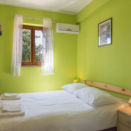 Bed And Breakfast Rogocana Labin  Exterior foto