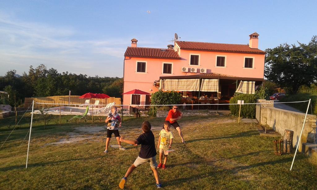 Bed And Breakfast Rogocana Labin  Exterior foto