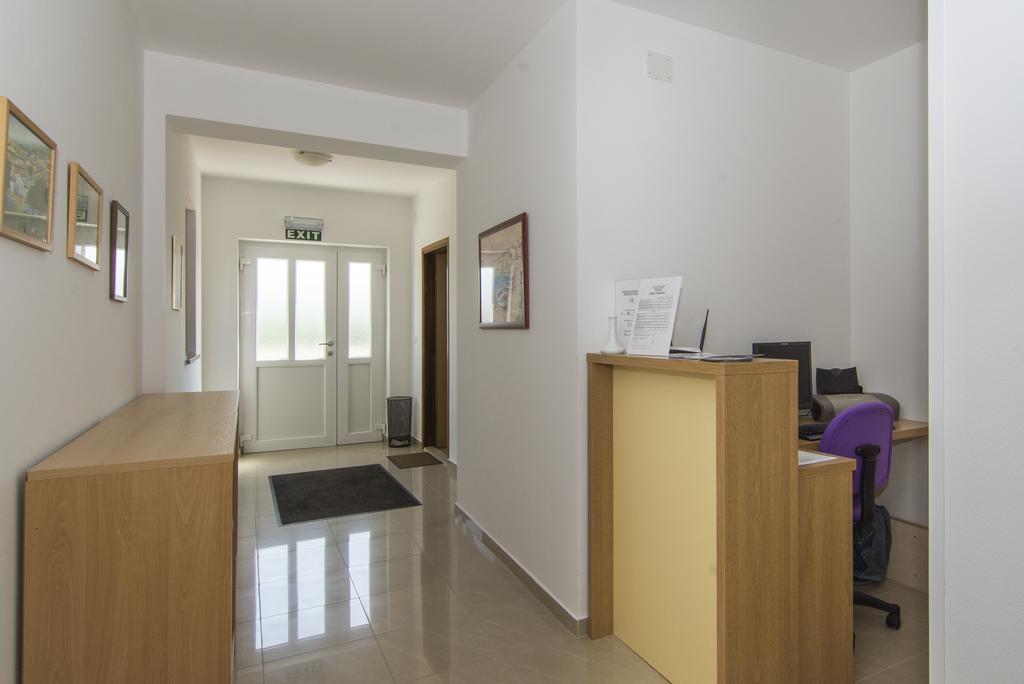 Bed And Breakfast Rogocana Labin  Exterior foto