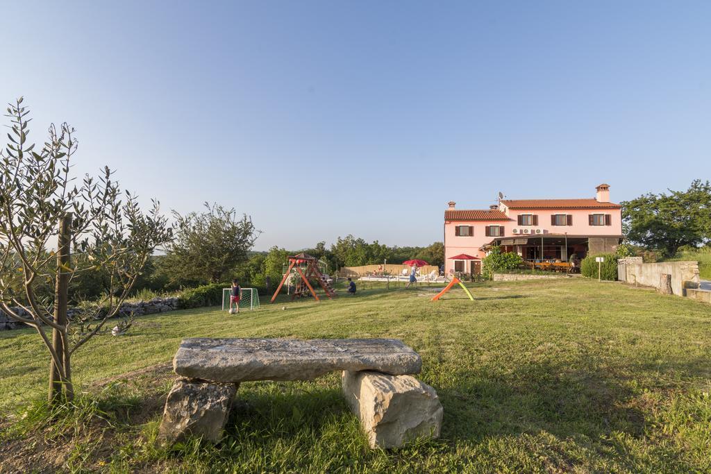 Bed And Breakfast Rogocana Labin  Exterior foto