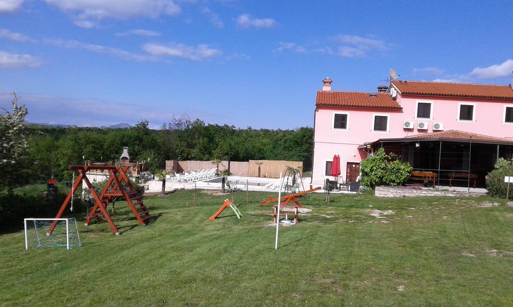 Bed And Breakfast Rogocana Labin  Exterior foto