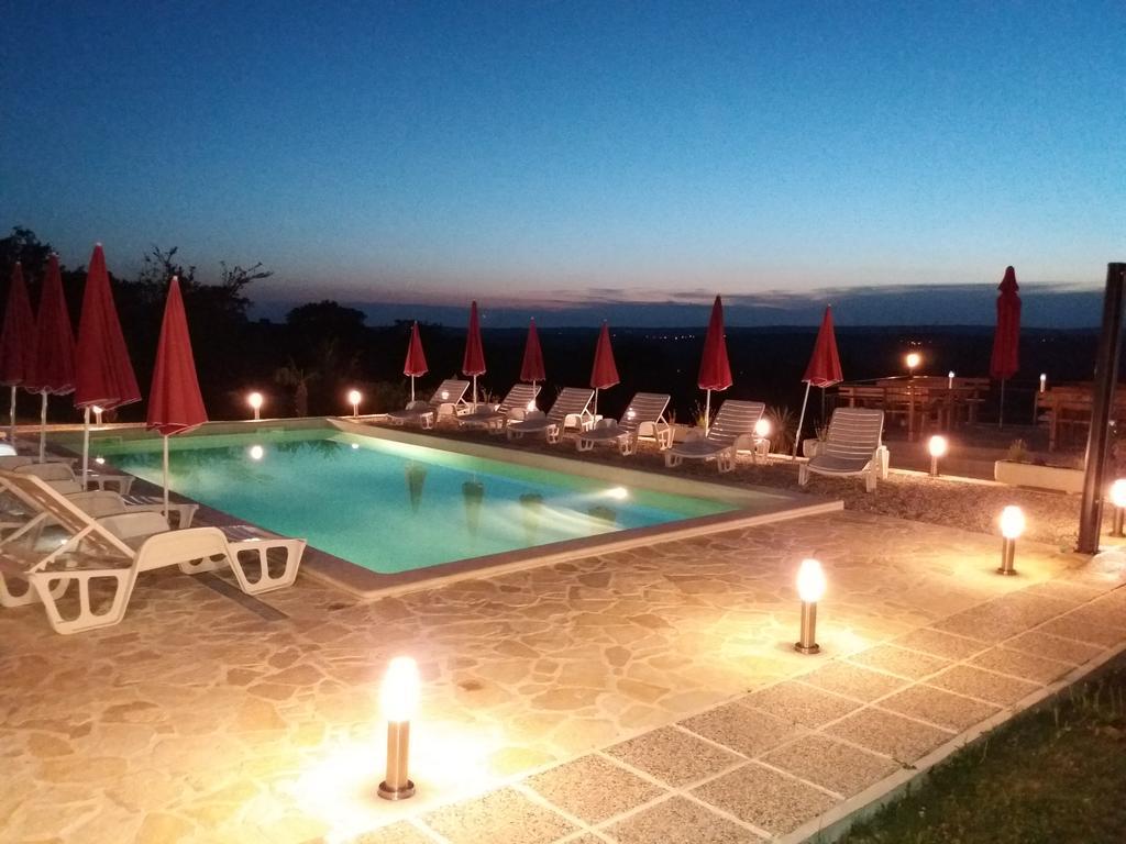 Bed And Breakfast Rogocana Labin  Exterior foto